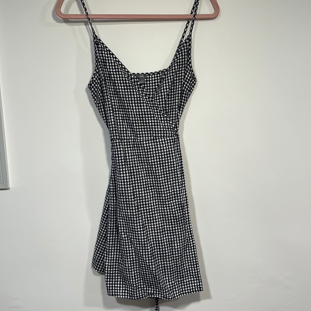 Aerie gingham wrap dress sz S P